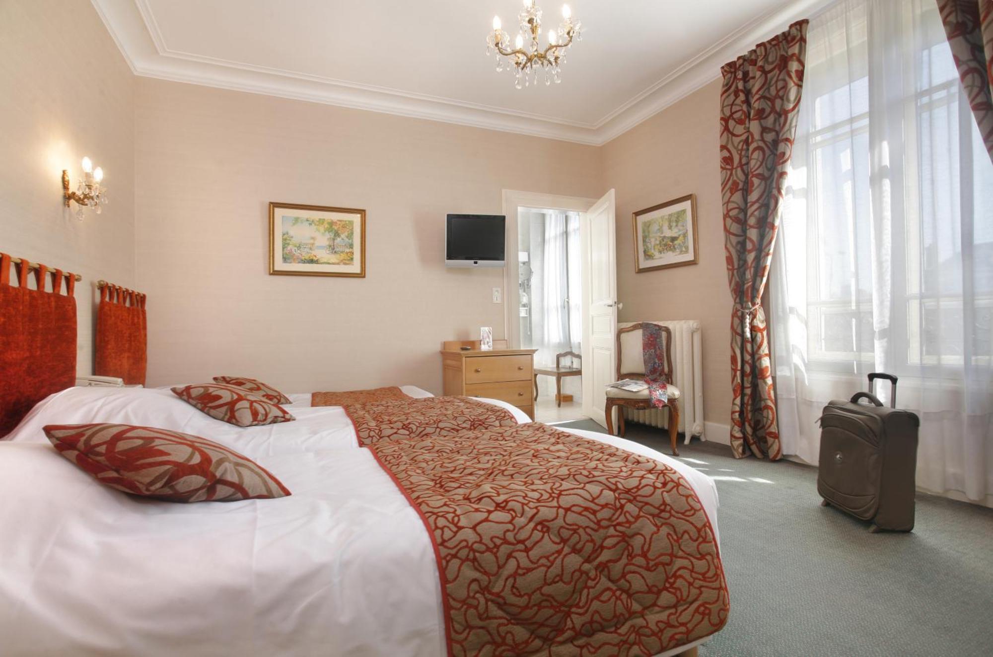 The Originals Boutique, Hotel Normandie, Auxerre Exteriör bild